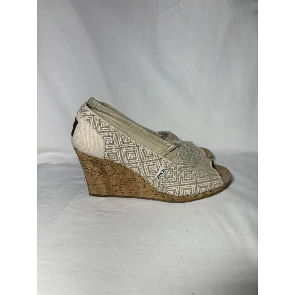 TOMS Tan Canvas Wedge Heel Shoes Open Peep Toe‎ Cork Heel Size 8 EUC S6